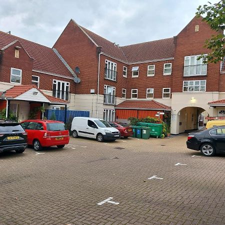 Bristol Serviced Lettings - Beaufort Court Exterior photo