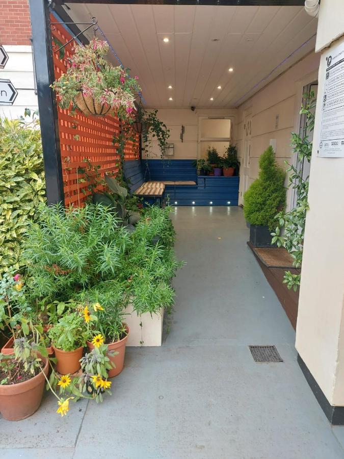 Bristol Serviced Lettings - Beaufort Court Exterior photo